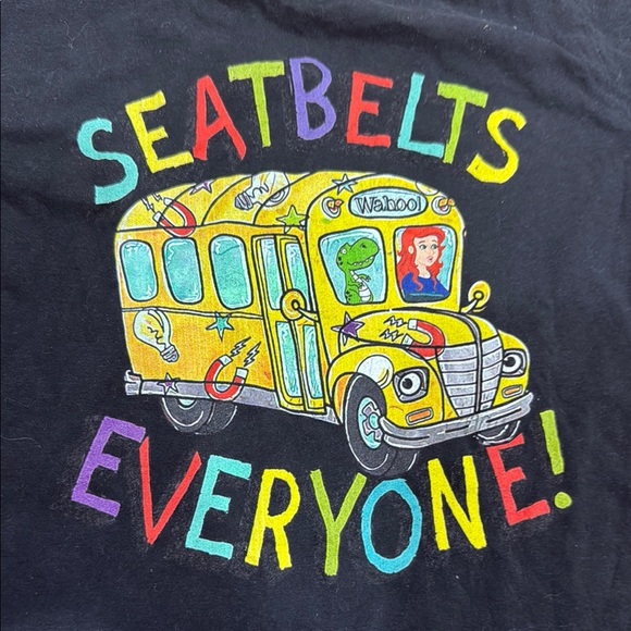 Magic Schoolbus Black and Yellow Short Sleeve Tee Shirt Size Small - Picture 3 of 7
